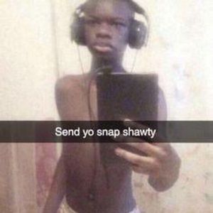 Meet your Posher, Max